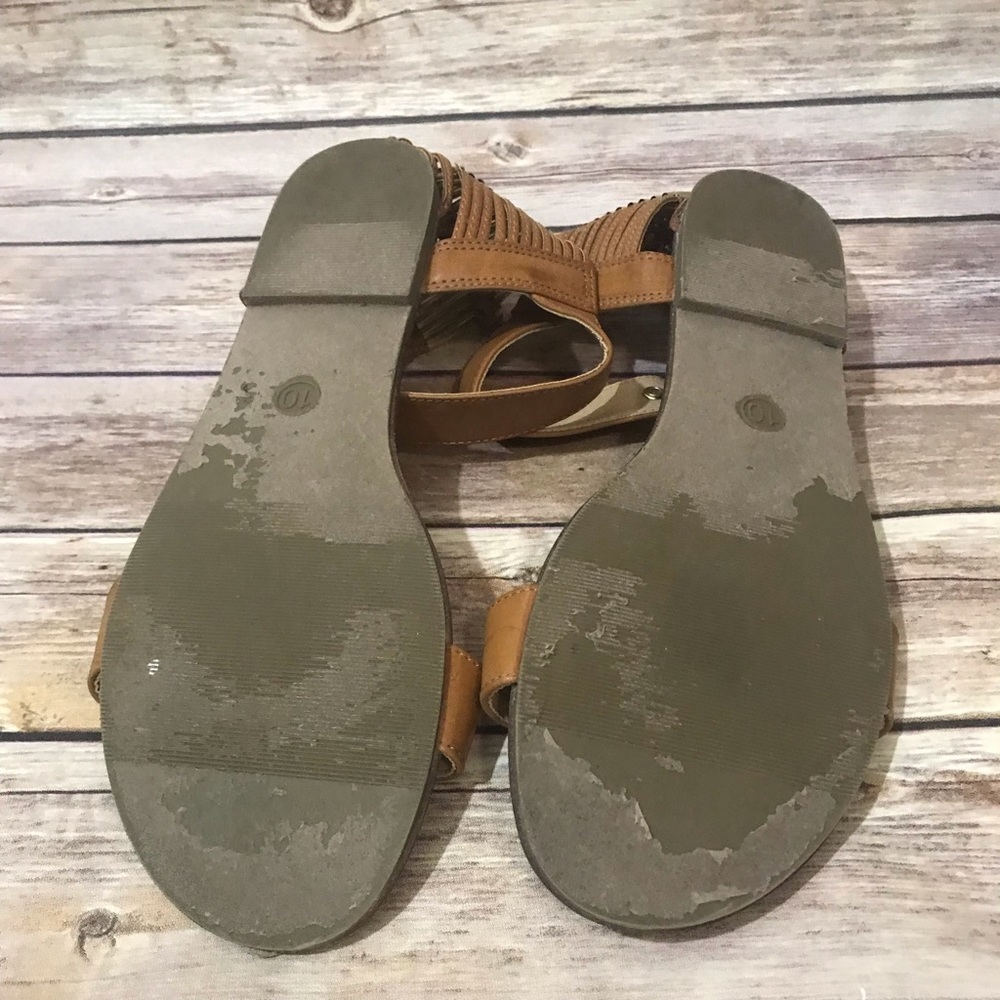 Mossimo Supply Co. Sandals - Picture 4 of 4